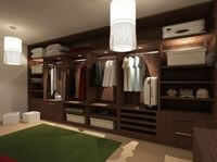 Классическая гардеробная комната из массива с подсветкой Белово